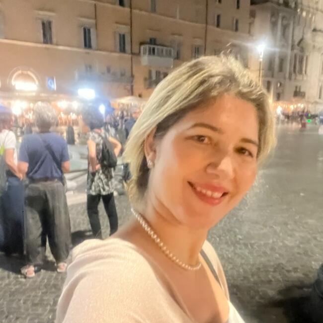 Δουλειά για babysitter στην περιοχή Λισαβώνα: Claudia