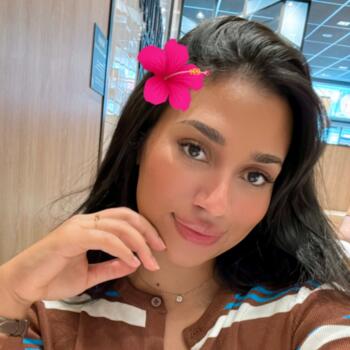 Babysitter in The Hague: Ikram