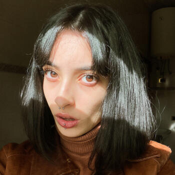 Babysitter a Giugliano: Alessia