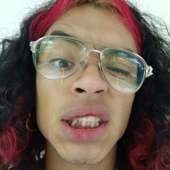 Niñera en Los Olvera: Eddy