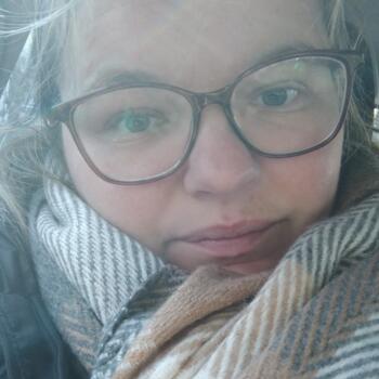 Babysitter Péronnas: Yolaine