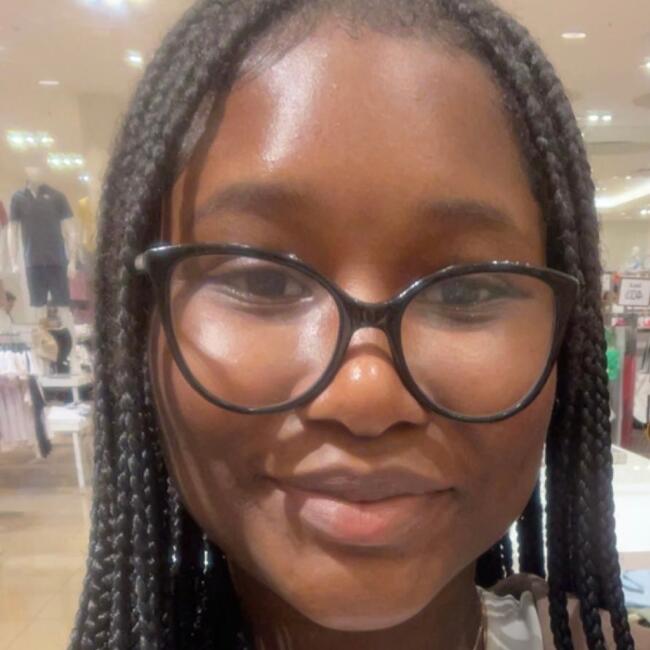 Baby-sitter in East Gwillimbury: Moyin