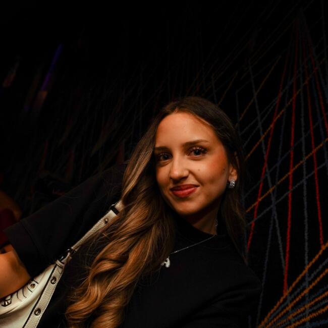 Babysitter a Modena: Alessandra