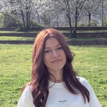 Baby-sitter Saint-Genis-Laval: Hanna
