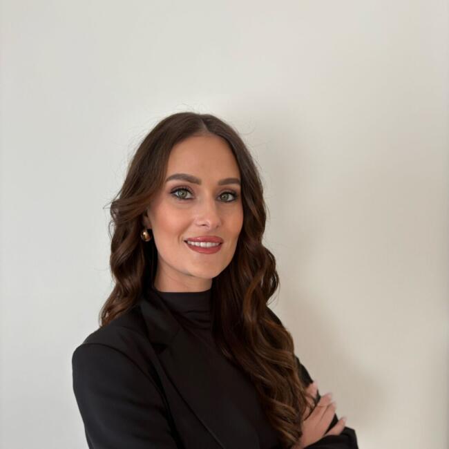 Babysitter in Niederglatt: Odile