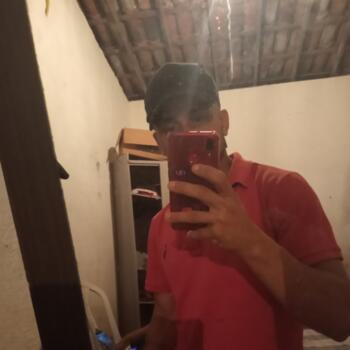 Babysitting job in Fortaleza: babysitting job Italo Silva