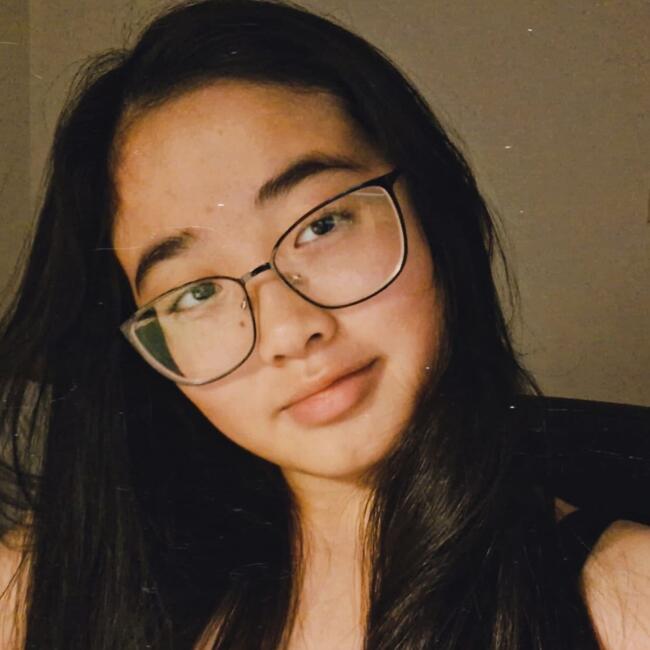 Babysitter in Vancouver: Katie