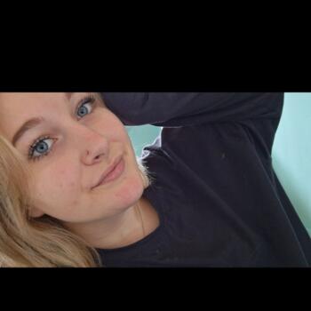 Babysitter in Boulleret: Luna