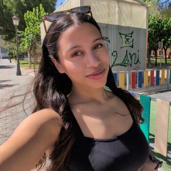 Nanny in Molina de Segura: Marthina Valeria
