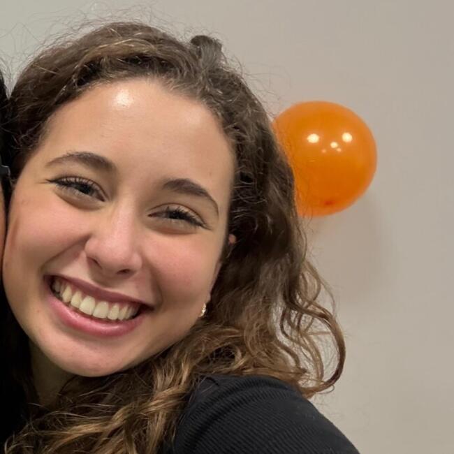 Babysitter in Pisa: Alisa