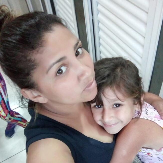 Babysitter in Itaquaquecetuba: Bianca