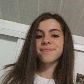 Baby-sitter in Cholet: Laura