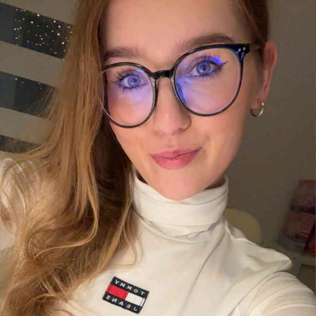 Babysitter in Warsaw: Anna