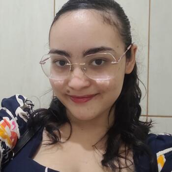 Babysitter Maceió: Evelly