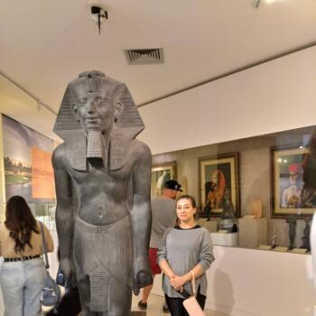 Babá Cascavel: Julia