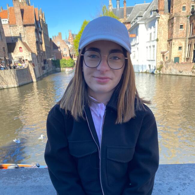 Babysitter in Masnières: Lucile