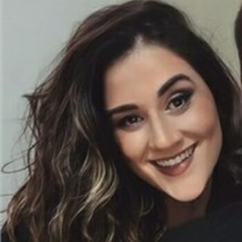 Babá em Porto Alegre: Luana