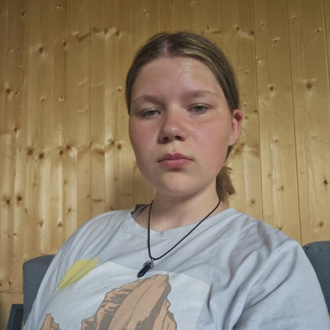 Babysitter in Kortrijk: Femke