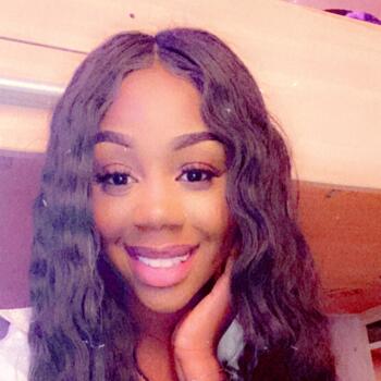 Babysitter in Pierrefitte-sur-Seine: Zaïna