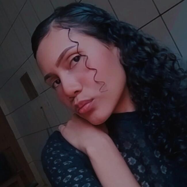 Babysitter in Porto Velho: Alice