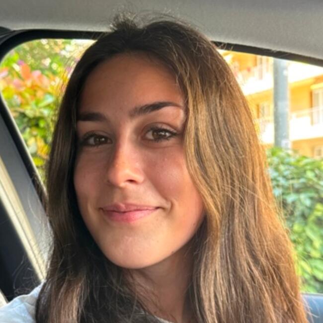 Babysitter in Toulon: Zelya