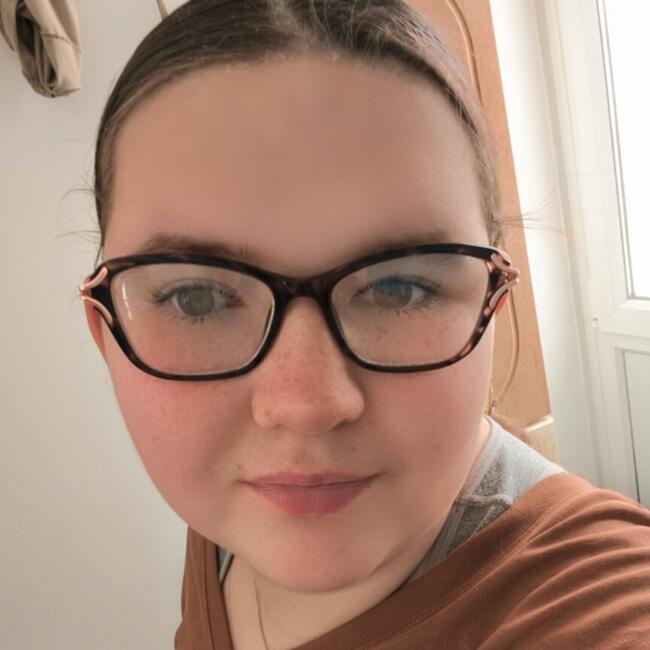 Babysitter in Bettancourt-la-Ferrée: Lorie