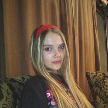 Babysitter a Firenze: Maya-Maria