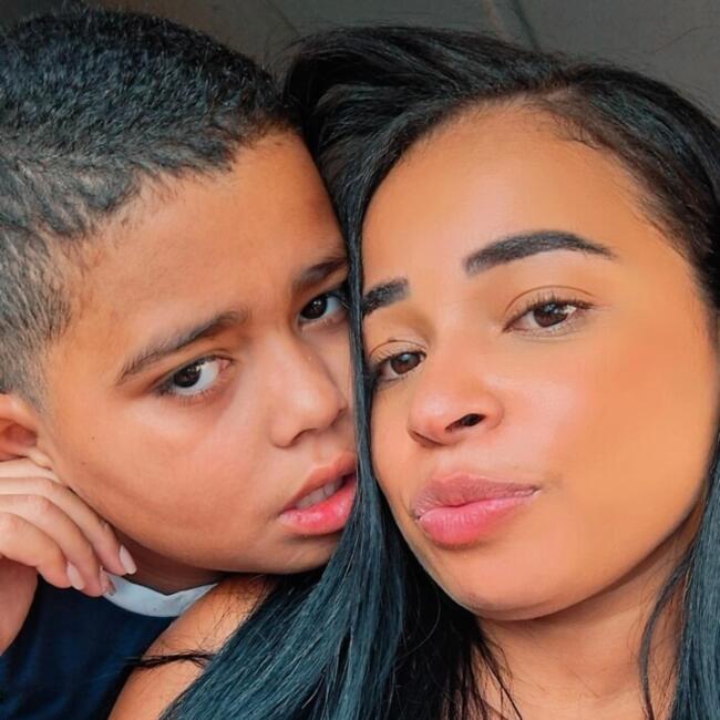 Emprego de babá em Brasília: Jéssica