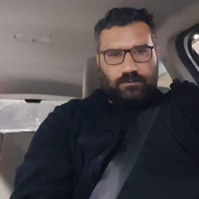 وظيفة جليسة أطفال في جدة: Murat