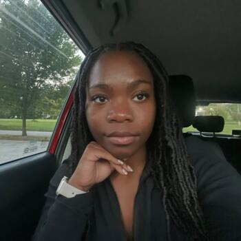 Babysitter in Indianapolis: Jada