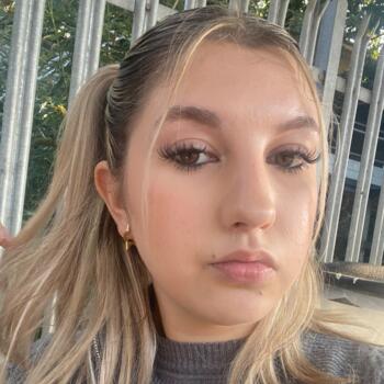 Babysitter in Woodford Green: Teodora