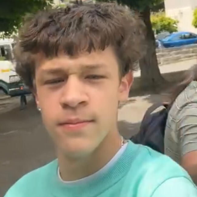 Babysitter in Bern: Diogo