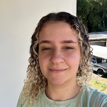 Babysitter in Juiz de Fora: Sarah