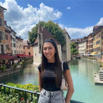 Babysitter in Lyon: Marianne