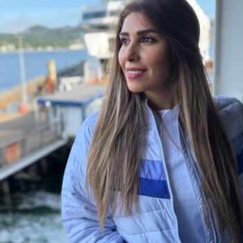 Babysitter in Vancouver: Farnoosh
