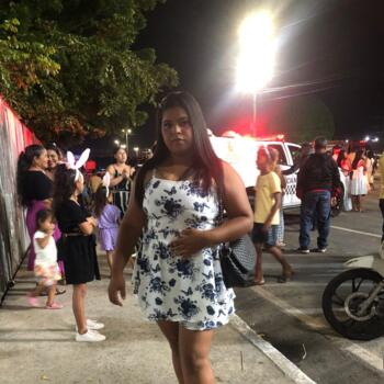 Babá em Manaus: Elizandra