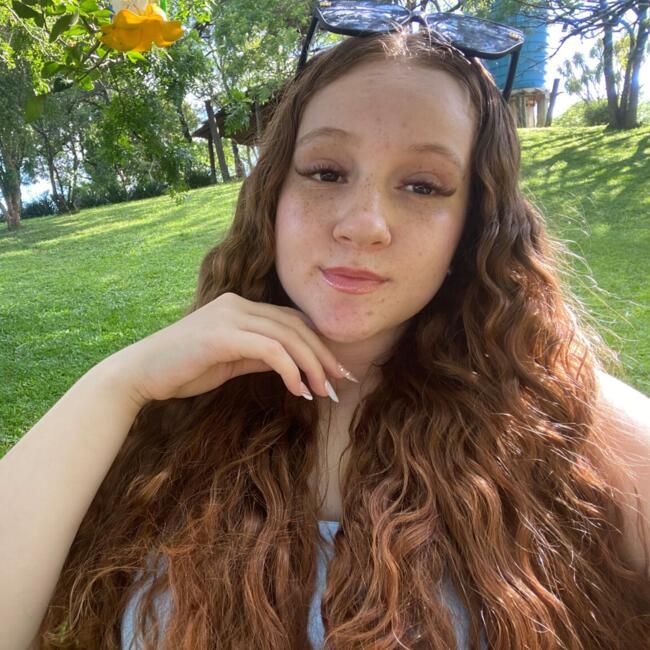 Babysitter in Curitiba: Arielly