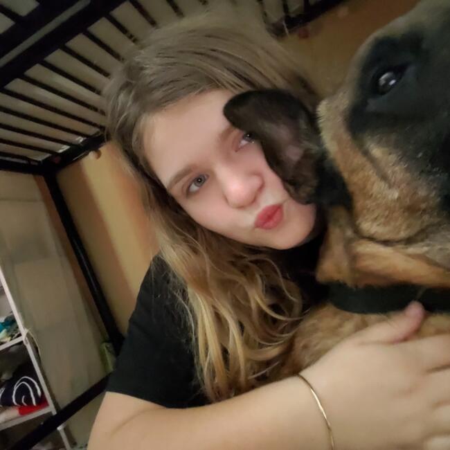 Babysitter in Alès: Elsa