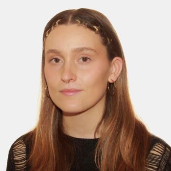 Babysitter in Mataró: Claudia