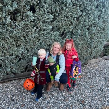 Babysitting job in Buckeye: babysitting job Derek