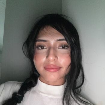 Baby-sitter in Toronto: Valeria