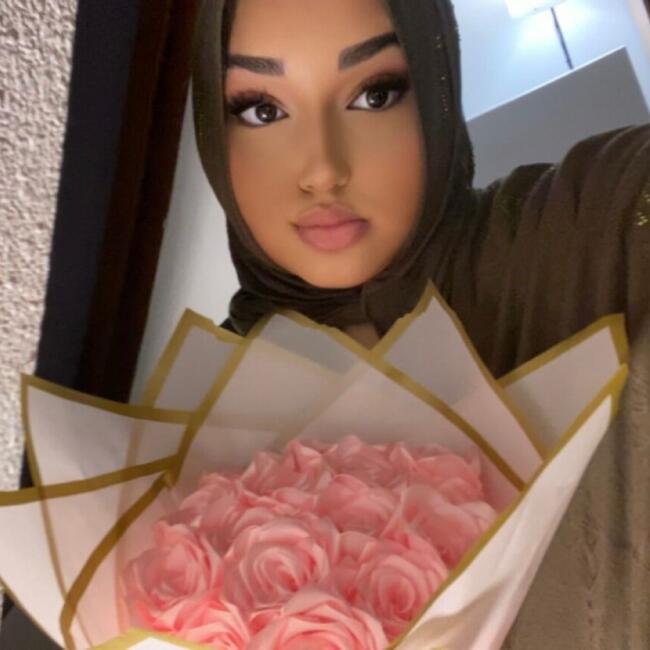 Babysitter in Brussels: Meryem