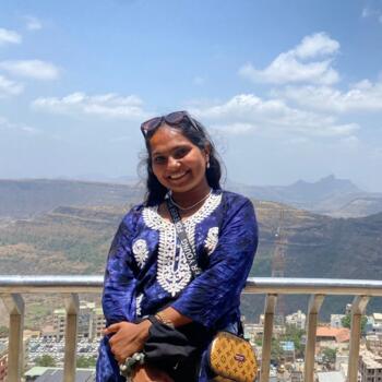 Babysitter in Mumbai: Bhakti