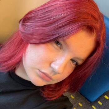Baby-sitter in Risch: Melina