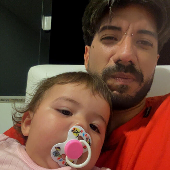 Emprego de babá em Pato Branco: Ariel