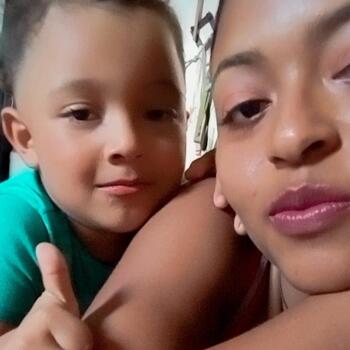 Babysitter in Soledad: Milagro