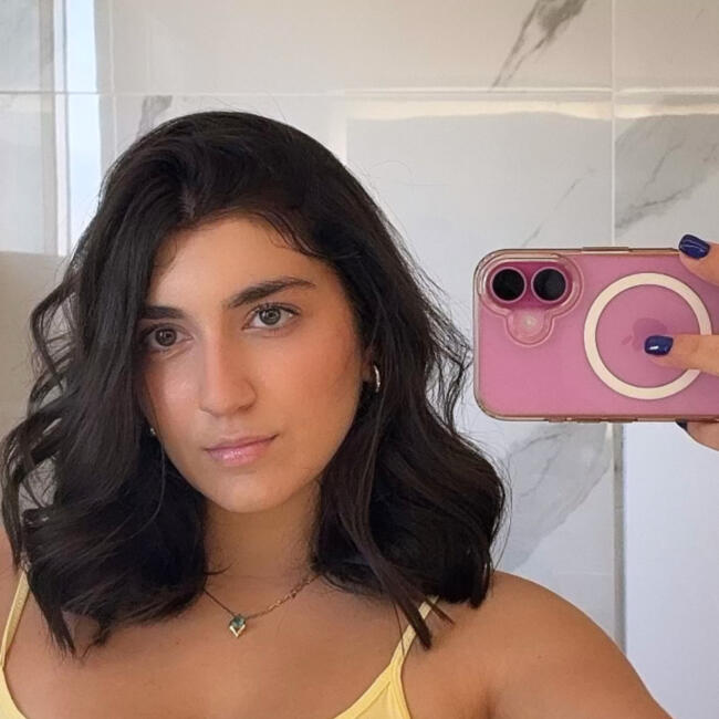 Babysitter στην περιοχή Κορυδαλλός: Maria