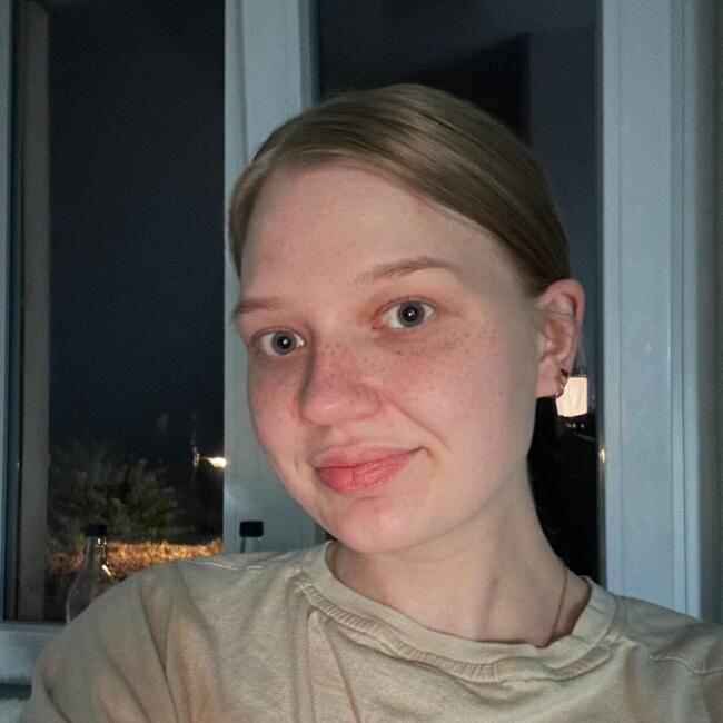Babysitter in Lübeck: Gina