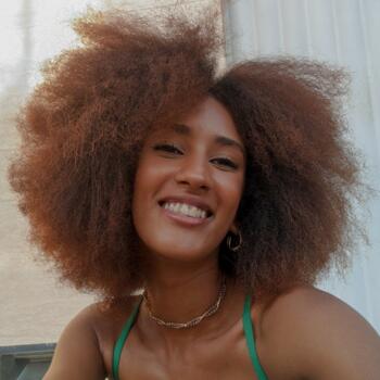 Babysitter in Maceió: Gabrielle