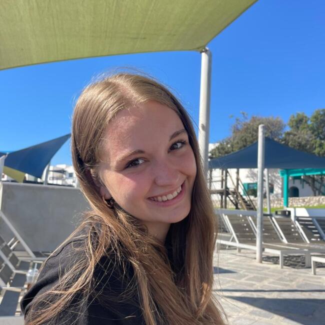 Babysitter in Benoni: Julia-Anne